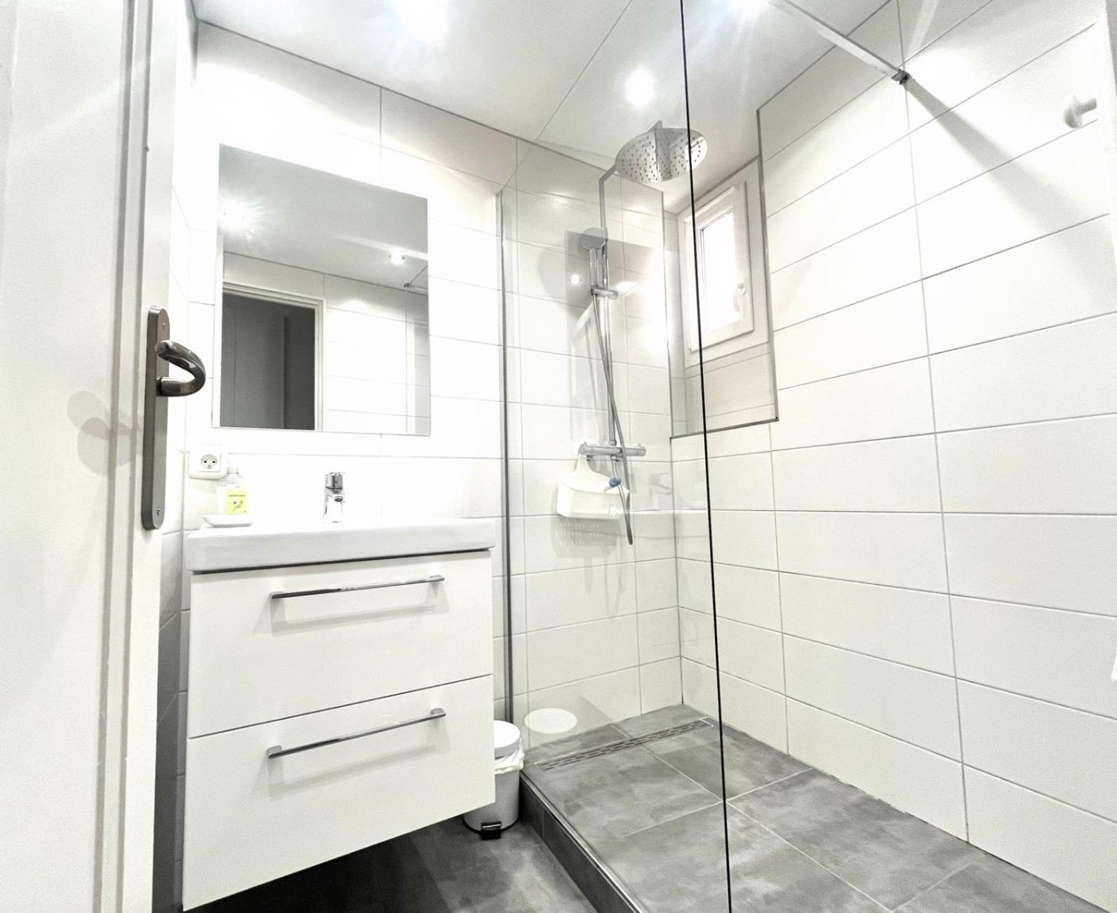 Le 13 Apartment Cassis Exterior photo