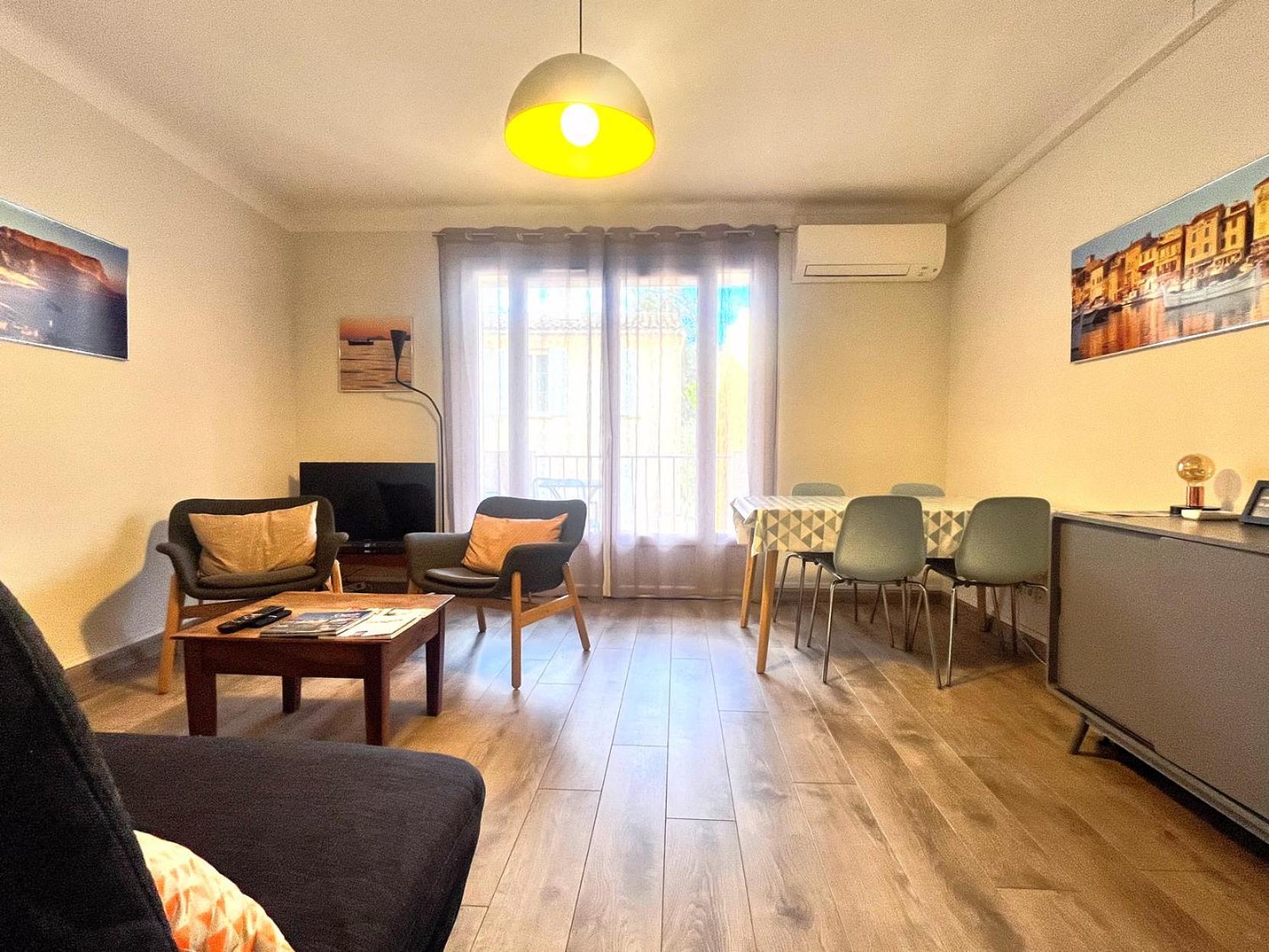 Le 13 Apartment Cassis Exterior photo
